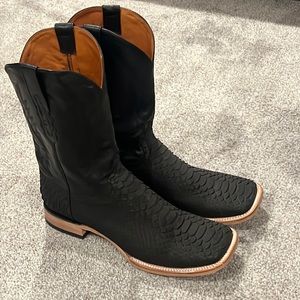 Texas Boot Brand Matte Black Python Size 13.5 NWOT